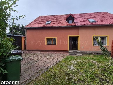 Dwupoziomowe M3 z garażem i ogrodem - Scięgny