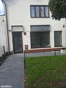 Dwa lokale usługowe niezależne na parterze - osiedle Olsza