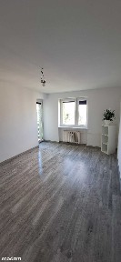 Przestronne mieszkanie w Myśliborzu - 3 pokoje, piwnica i balkon.