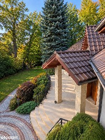 REZYDENCJA PREMIUM W STRACONCE | 331 m² DOM | 2400 m² OGRÓD