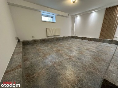 Lokal ok. 18 m2 | Dąbrowskiego | pom. socjalne