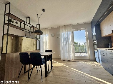 NOWE studio z częścią sypialnianą, klima, duży balkon / Port Praski