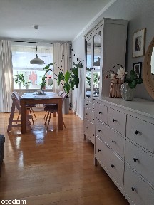 Trzypokojowe, zadbane mieszkanie na parterze w bloku