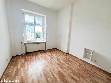 STYLOWA KAMIENICA PRZY PIOTRKOWSKIEJ | 2 POKOJE | OGRZEWANIE MIEJSKIE