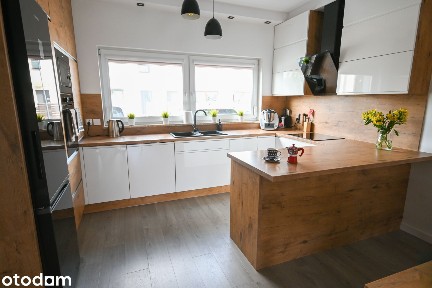 Dom 102 m² z ogrodem | Fotowoltaika, klimatyzacja | Osada Tarpno
