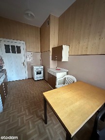 Mieszkanie w Centrum Gniezna 92m2 ul. Wyszyńskiego 3 pokoje balkon 2p.