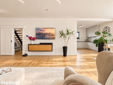 Nowoczesny Smart Home | Duże przeszklenia | Wysokie pomieszczenia |S8