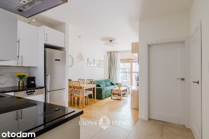 4-Pokojowy Apartament 76 M² | Mennica Residence