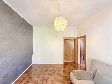 Łazarz mieszkanie 2-pokojowe 42,97 m2 z parkingiem