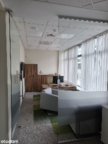 WYREMONTOWANY I WYPOSAŻONY LOKAL NA BIURA / SZKOŁĘ JĘZYKOWĄ - PL. BEMA