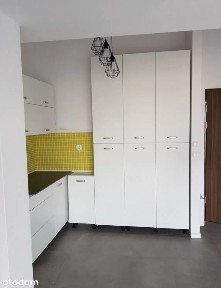 Kawalerka z balkonem i panoramicznym widokiem