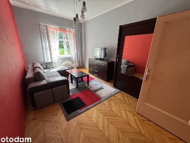 Przestronne 58,41 m² | Parter | Kamienica | 2 pokoje