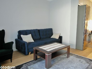 Piaseczno, ul. Puławska, 2 pok. meble, garaż, balkon 3000 zł