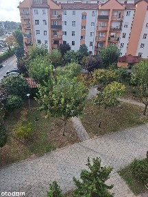 Ciepłe, słoneczne mieszkanie w Centrum z garażem i windą