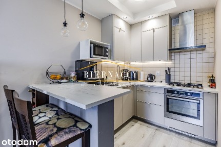 2 pok.po remoncie | ostat. piętro | loggia |44,5m2