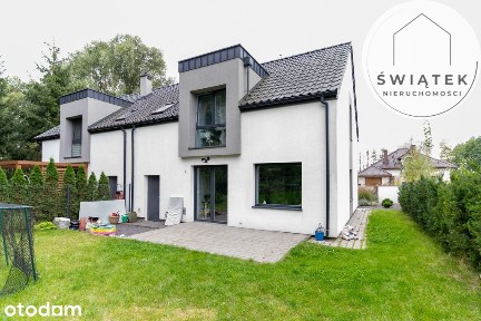 DOM W MIEŚCIE, LAS ZA ŚCIANĄ - BLIŹNIAK 125 m²
