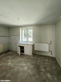 bezpośrednio sprzedam kawalerkę na parterze z piwnicą