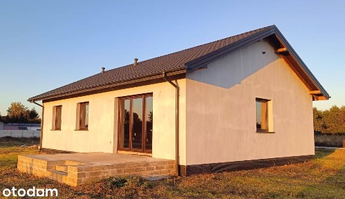 Piękny domek parterowy ze strychem w stanie deweloperskim, działka 10a