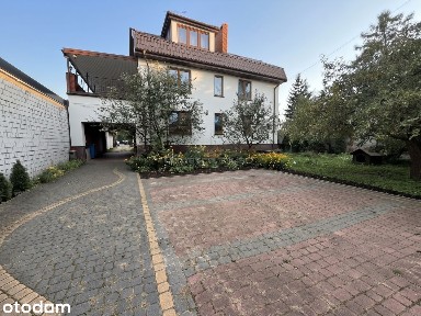 Dom 353m² w centrum Łomianek + lokal 90m²