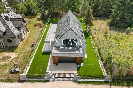 Nowoczesny dom w Strzeniówce | 967 m² działki | 20 min od Warszawy
