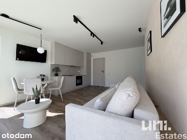 Wykończony apartament z tarasem | widok na góry