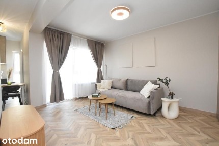 Zadbana Kawalerka+balkon+winda+m.post.+piwnica GRUNWALD ul.Bułgarska59