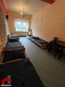 Dom, 600 m², Leśnica
