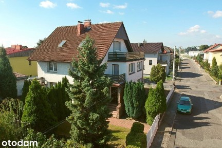 Krapkowice - dom w dobrej lokalizacji.