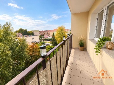 przestronne 3 pokojowe z dużym balkonem