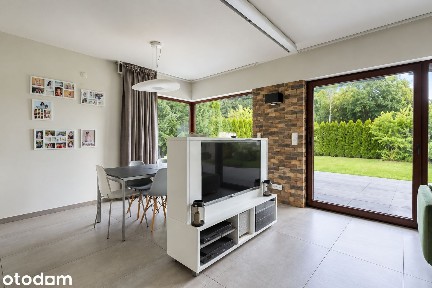 NOWOCZESNY DOM Z PIĘKNYM OGRODEM, JABŁONNA, 144,8 m²!