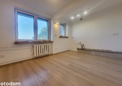 Dąb, Złota, 2 pokoje, balkon, po generalnym remoncie, bez prowizji