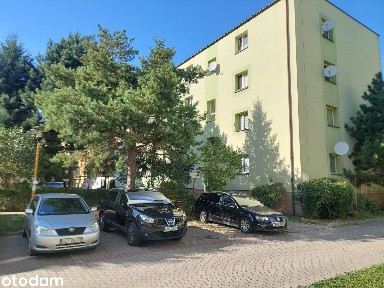 Mieszkanie na pierwszym piętrze - klucze od ręki