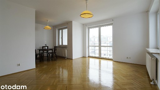Natolin, metro, 2 pokoje, duży balkon, garaż i piwnica w cenie