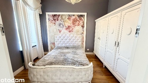 Kamienica z 1868r po rewitalizacji 2 pokoje, winda, balkon, umeblowane