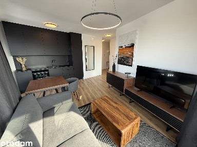 TOP Młyny Mogilska, 8 piętro SkyView, narożne, modne 2 pokoje 40m2