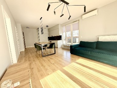 Mieszkanie z klimatyzacją i tarasem 50m2