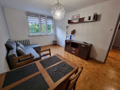 POMORSKA, 37 m2, dwa pokoje + kuchnia, parking, idealne dla pary studentów