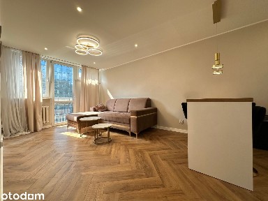 Do wynajęcia 3-pokojowe mieszkanie 47 m² | Metro Rondo Onz | Centrum