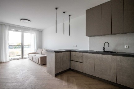 Nowe przytulne dwupokojowe mieszkanie. Balkon z widokiem na Tatry. Dostępne od zaraz.