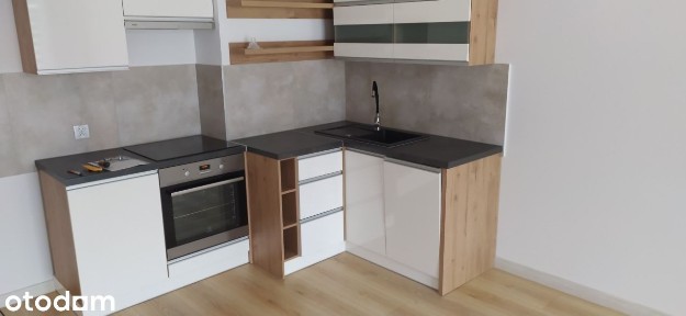 Atrakcyjny Apartament Winda Parking Balkon