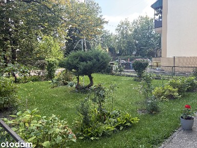Mieszkanie z ogródkiem, garażem nad uroczym strumieniem