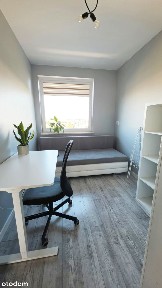 Wynajmę 2 pokoje w mieszkaniu 57m2 - 9m2 i 16m2, ulica Strzelnicza