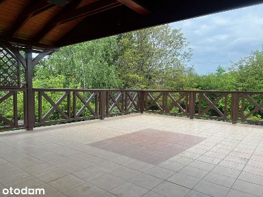 Dom w centrum Tarnowa Podgórnego dla dużej rodziny