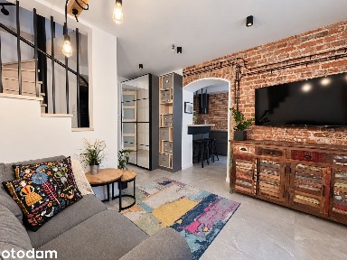 Cegła, łuki i dwa poziomy | 81,84 m² | Stare Podgórze bez prowizji