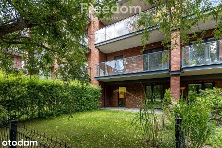 Stara Cegielnia | 2 ogródki | Prywatny park
