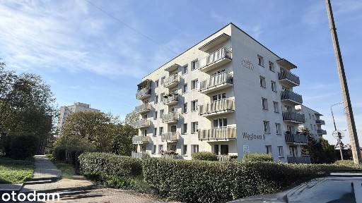 Sprzedam Trzy Pokojowe Mieszkanie w Chorzowie
