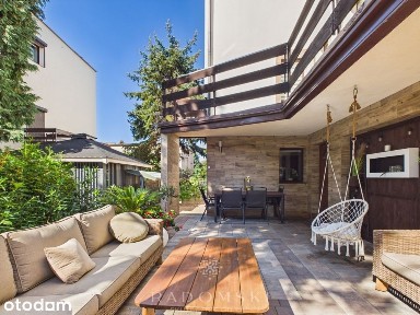 Przestronny dom dla dwóch rodzin| 381 m²| 3 tarasy| Zagorzynek