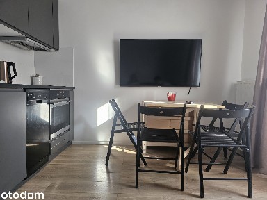 Apartament z ogródkiem i garażem podziemnym. VAT23%.