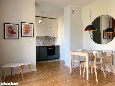 **Stary Mokotów** Mieszkanie 2 pokoje, 2.8 m wysokości, winda, balkon