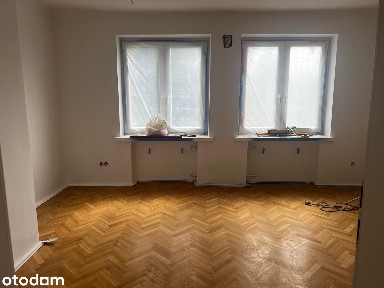 piekny lokal na biuro lub uslugi 17m2